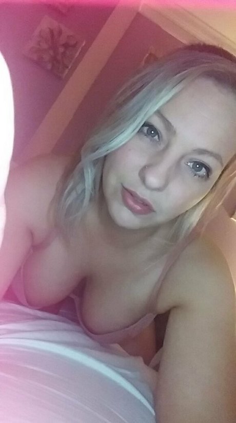 blonde honey22 onlyfans leak free