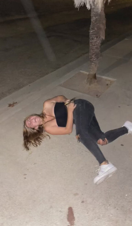 Emma R B onlyfans sex leaks