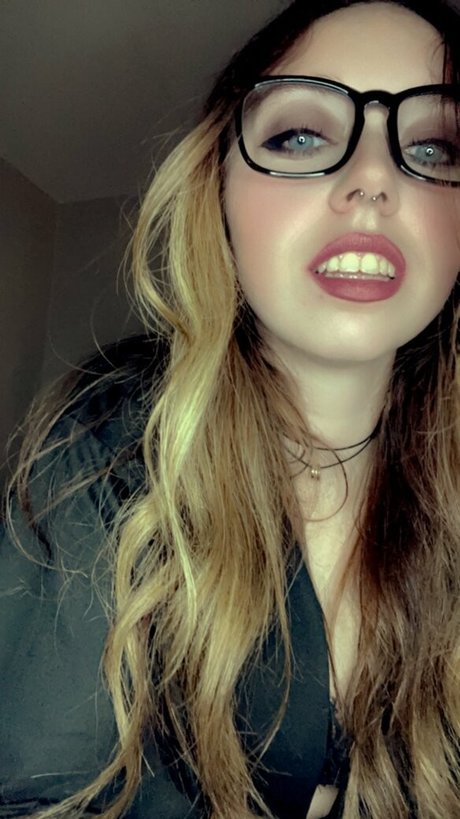 allimoonaxxx onlyfans leak