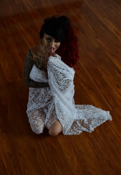 angelvicious onlyfans leaked pics