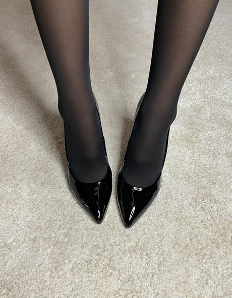 latexprincessvip onlyfans nude pics