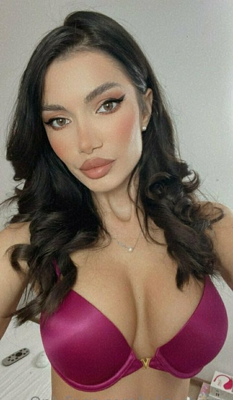 julia cherry leaked onlyfans.