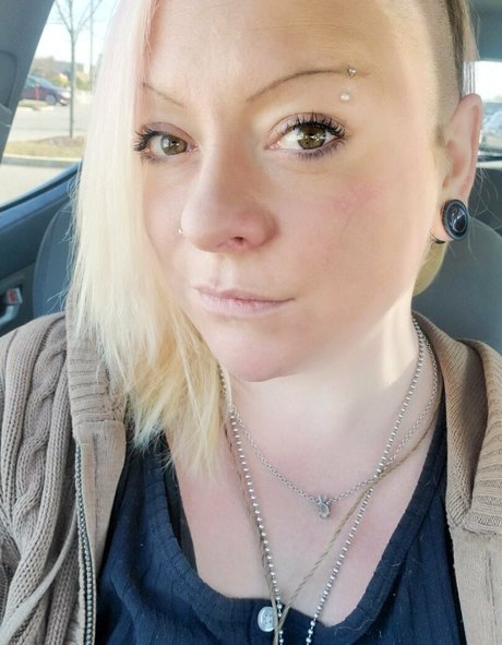 hazel luxe nudes only fans