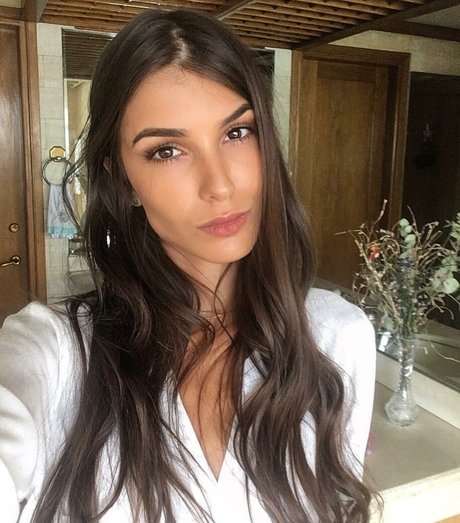 Alicia Londono nsfw onlyfans