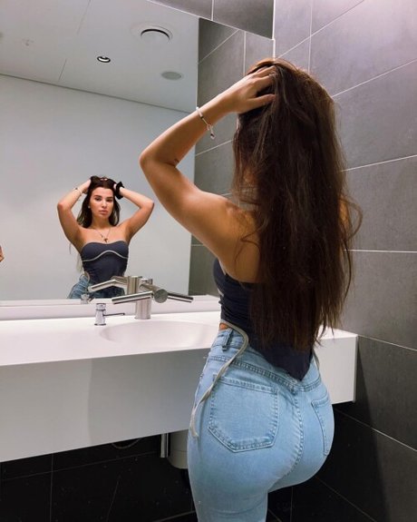 Jersey Werner naked onlyfans leak