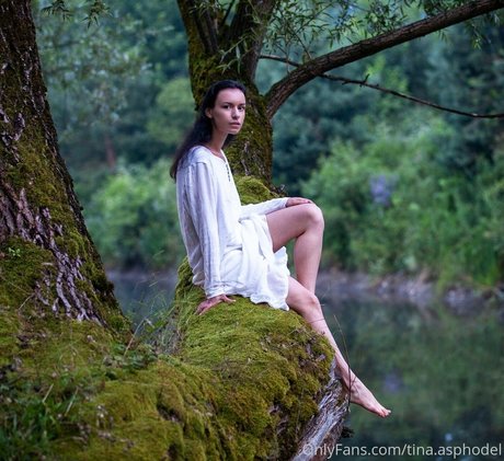 tina asphodel onlyfans naked leaked