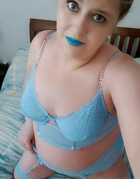 lexiveefree leak only fans