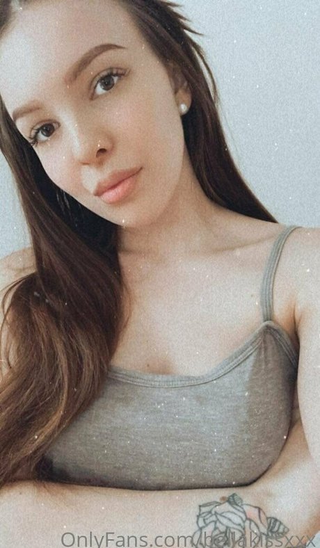 bellakissxxx pics onlyfans