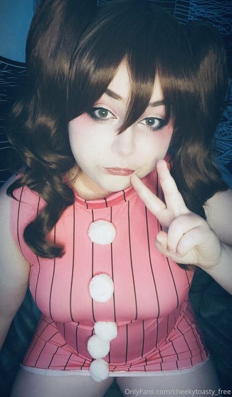 cheekytoasty free onlyfans public photos