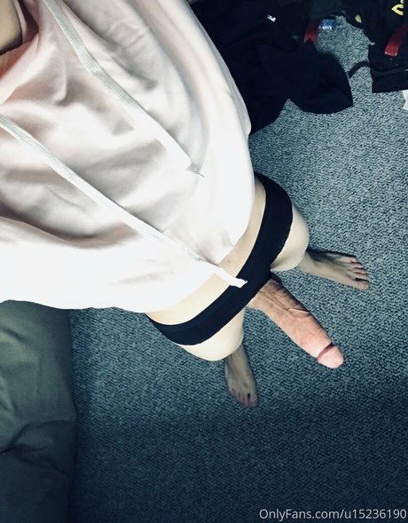 sm0ltwink only fans naked