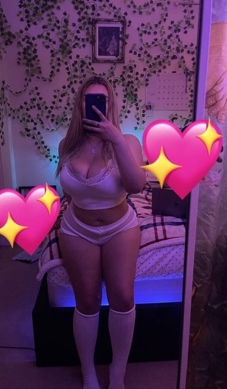 Wiz Chloifa nudes only fans