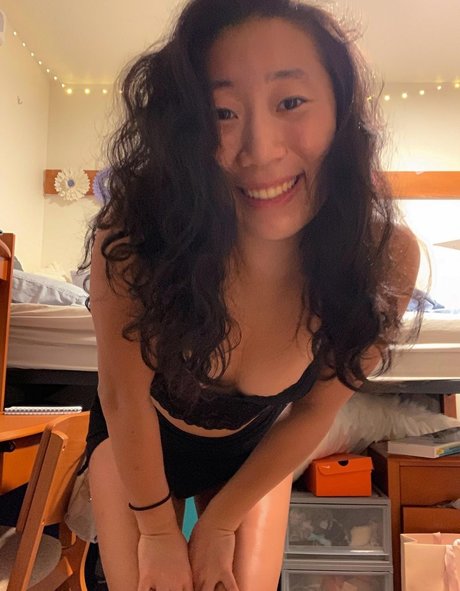 Alison L onlyfans leaka