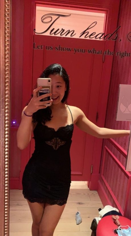 Alison L onlyfans leak