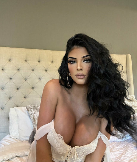 Taylor Nicole Chambers onlyfans leaks porn