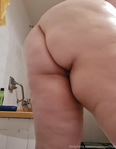 moemoechub onlyfans nude pictures
