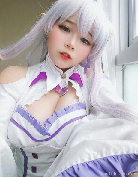 munchkin annafree onlyfans boobs