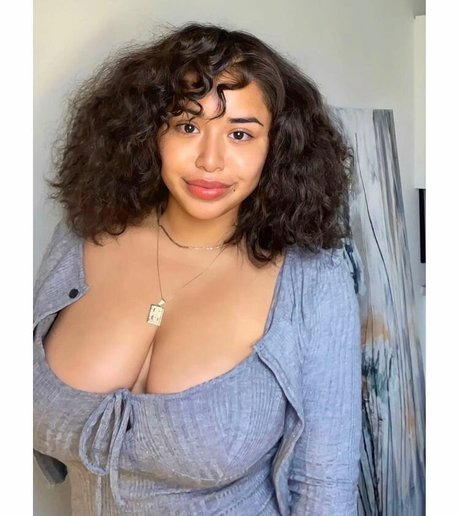 Sarai Fonseca onlyfans naked leaks