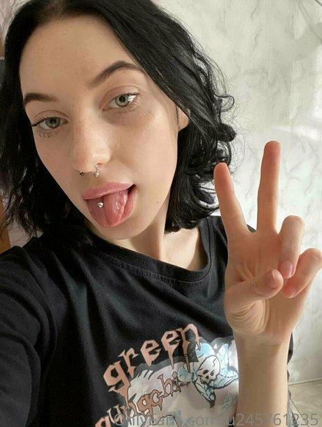 alicewonderfull onlyfans nide