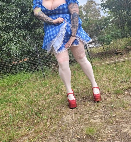 feetheat27 onlyfans model photos