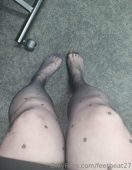 feetheat27 onlyfans sexy