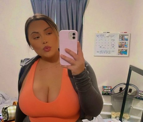 Rozzyrozzzz onlyfans nide