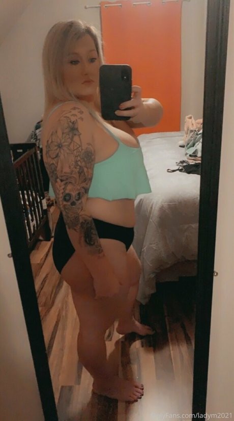 ladym2021 onlyfans naked