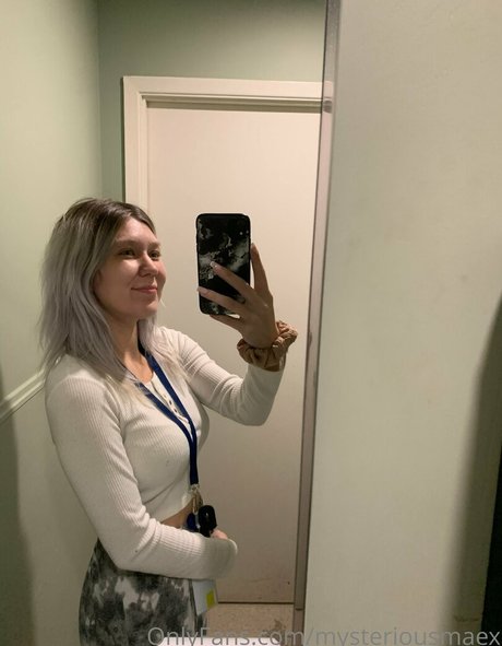 mysteriousmaex onlyfans leaks naked