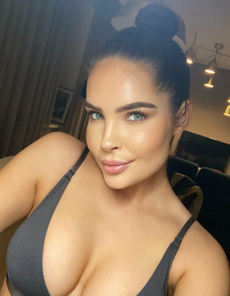 kalmanbaby onlyfans naked