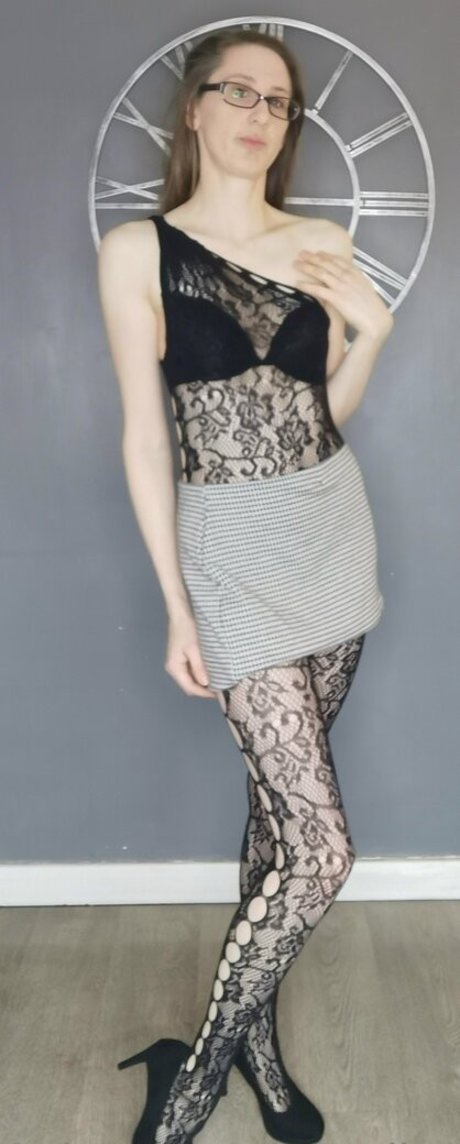 aprilrosejonesxfree onlyfans nudes leak