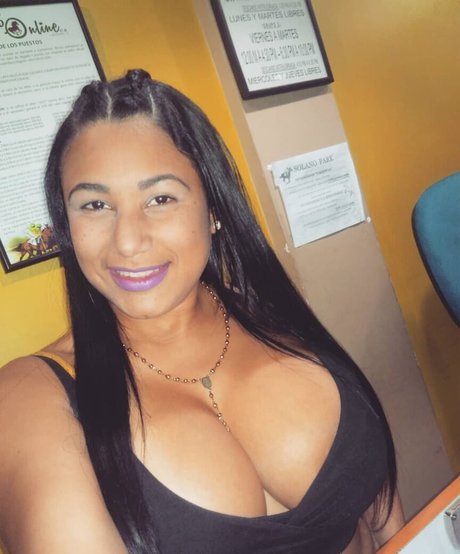 Nohely Guilarte onlyfans sex tape