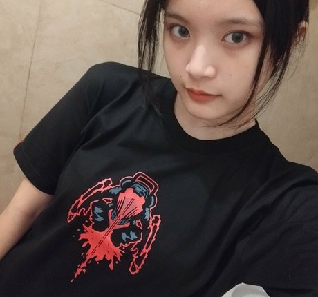 FurarOoO onlyfans nude tits