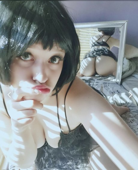 Daisy darling 1 is on onlyfans