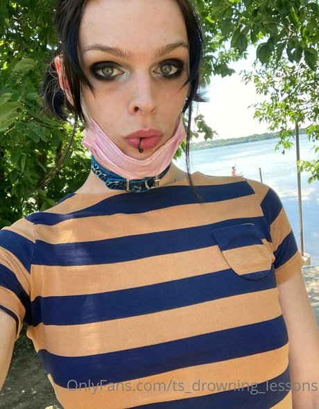 ts drowning lessons only fans pictures