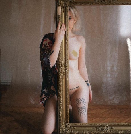 Simge Akkus only fans leak nude