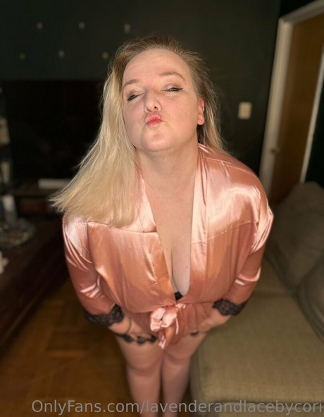 lavenderandlacebycori onlyfans strip