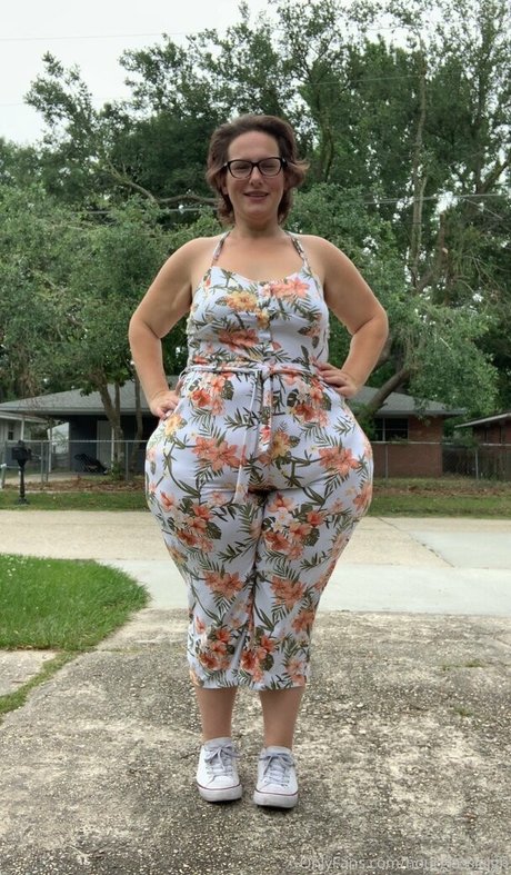 hourglassleigh onlyfans nide