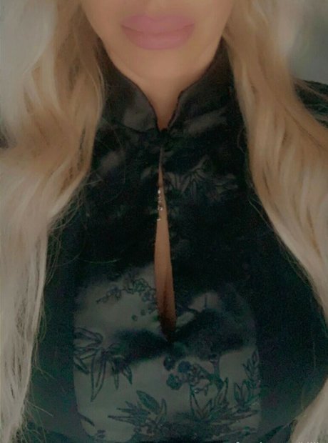 Liilly onlyfans nide