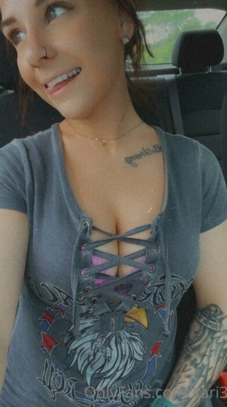 Kari3 free only fans