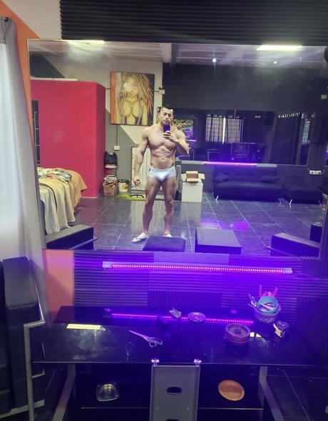 eliseoantoniofree only fans nude