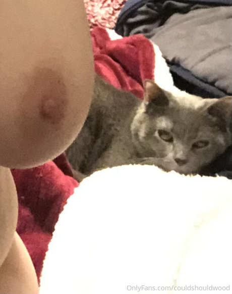 couldshouldwood onlyfans desnuda