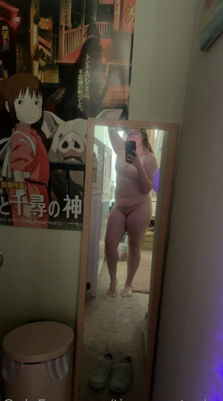 tinycarrotcake onlyfans leak nude