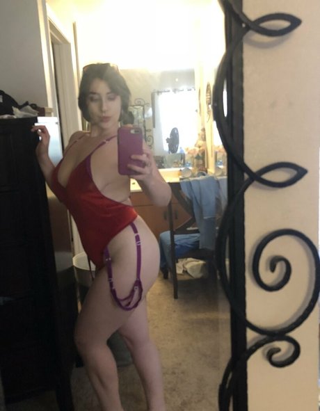 natalieharimefree onlyfans public photos