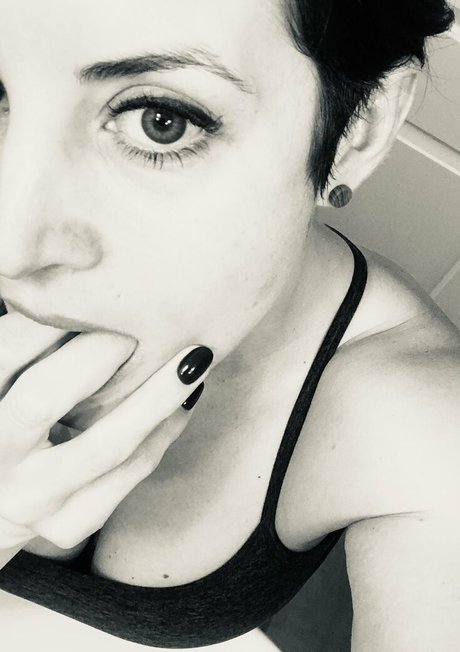 unconstrainedbyu onlyfans fotos