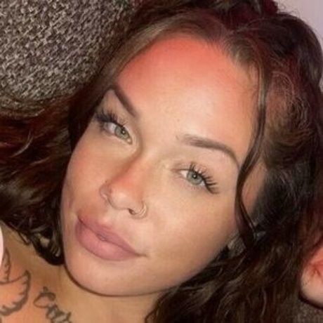 devine honeybb porn onlyfans leaks