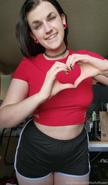 blissfulflower ass onlyfans