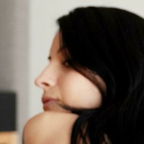 Neruvbe topless onlyfans