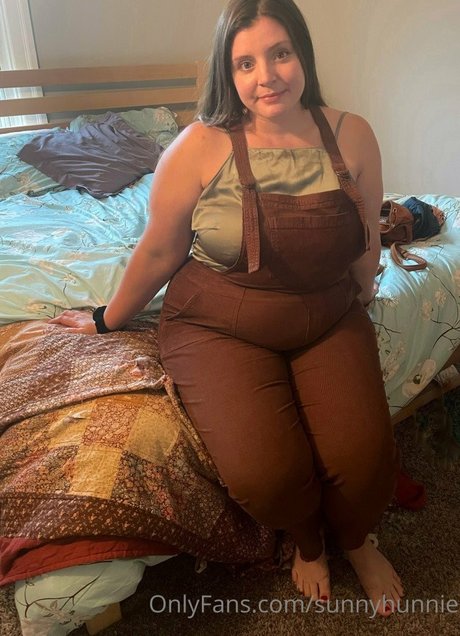 Sunnyhunnie on onlyfans