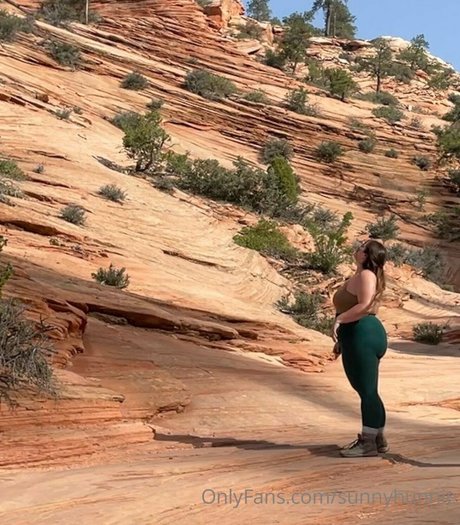 Sunnyhunnie onlyfans.