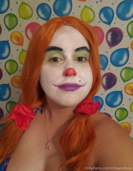 clowndivax only fans sex