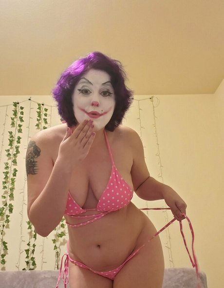 clowndivax leaked onlyfans pictures